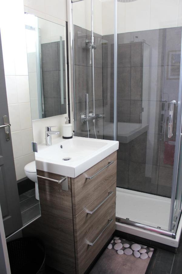 Residence Esmeralda Meuble De Tourisme 3 Etoiles Rochefort  Zewnętrze zdjęcie