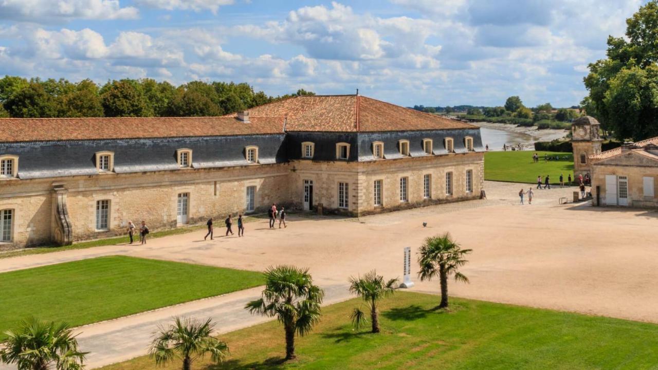 Residence Esmeralda Meuble De Tourisme 3 Etoiles Rochefort  Zewnętrze zdjęcie