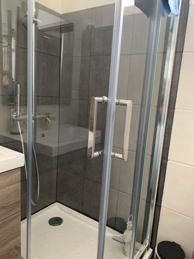 Residence Esmeralda Meuble De Tourisme 3 Etoiles Rochefort  Zewnętrze zdjęcie